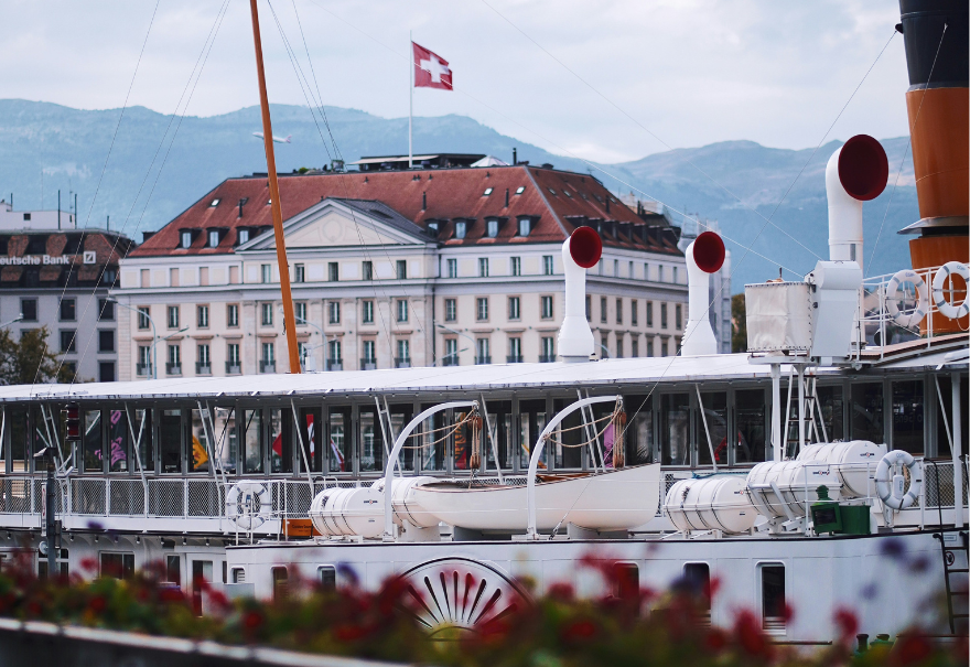 How Much Is a Taxi from Geneva Airport to the City? Your Quick Guide to the Best Options in 2025 2 Geneva Airport to the City chauffeur