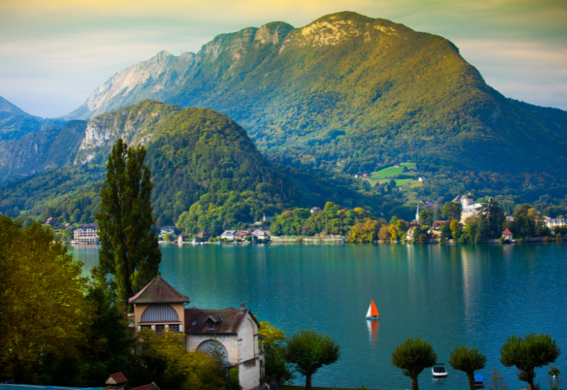 What Is the Pretty French Town Near Geneva? Discover the Hidden Gems Just Across the Border 2 geneva to annecy chauffeur